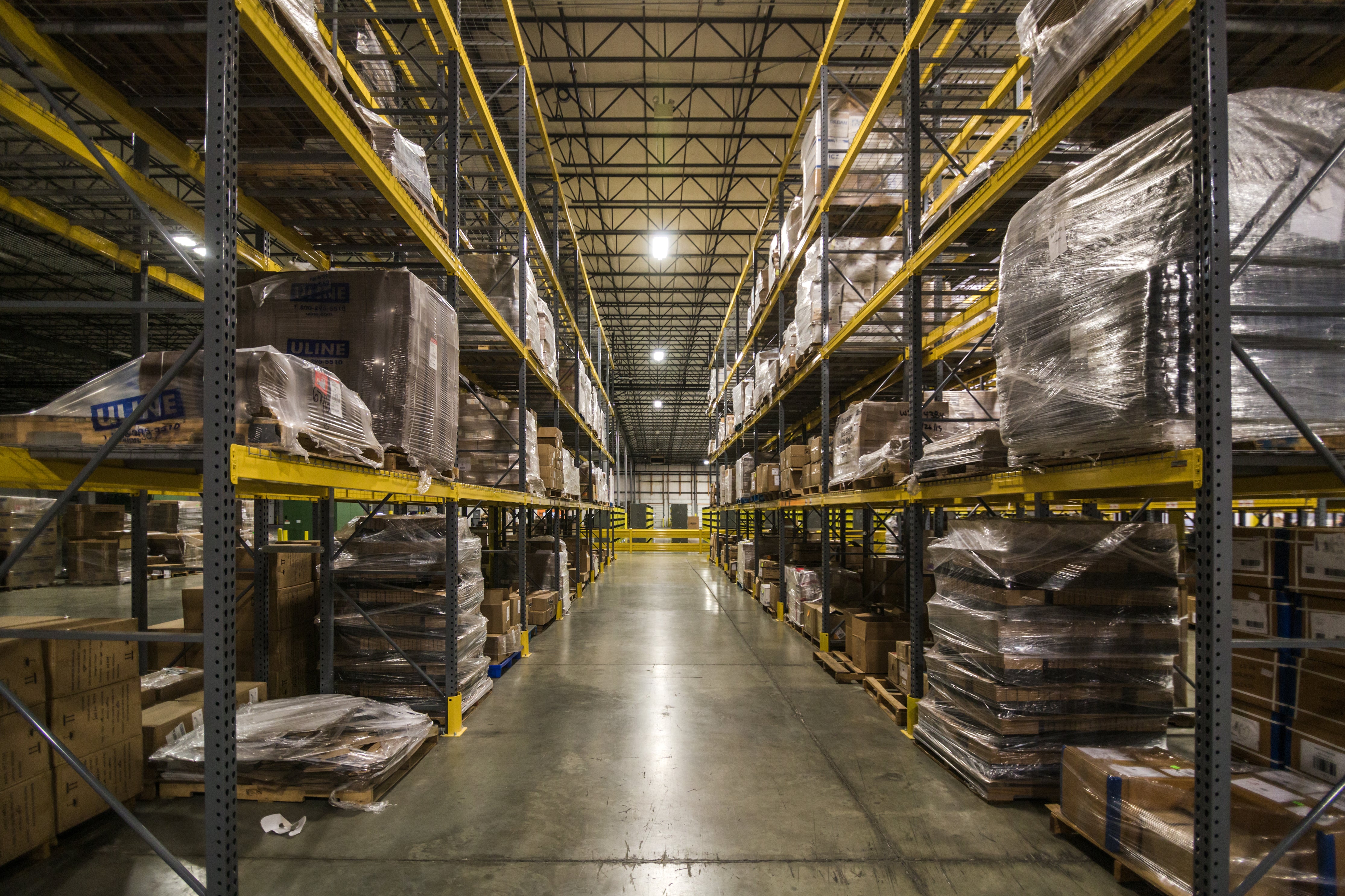 Enhancing Warehouse Efficiency and Safety with Linpowave mmWave Radar